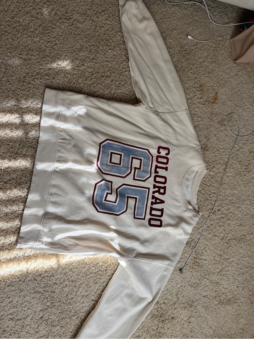 American Eagle Outfitters Cream 'Colorado 95' Graphic Sweatshirt